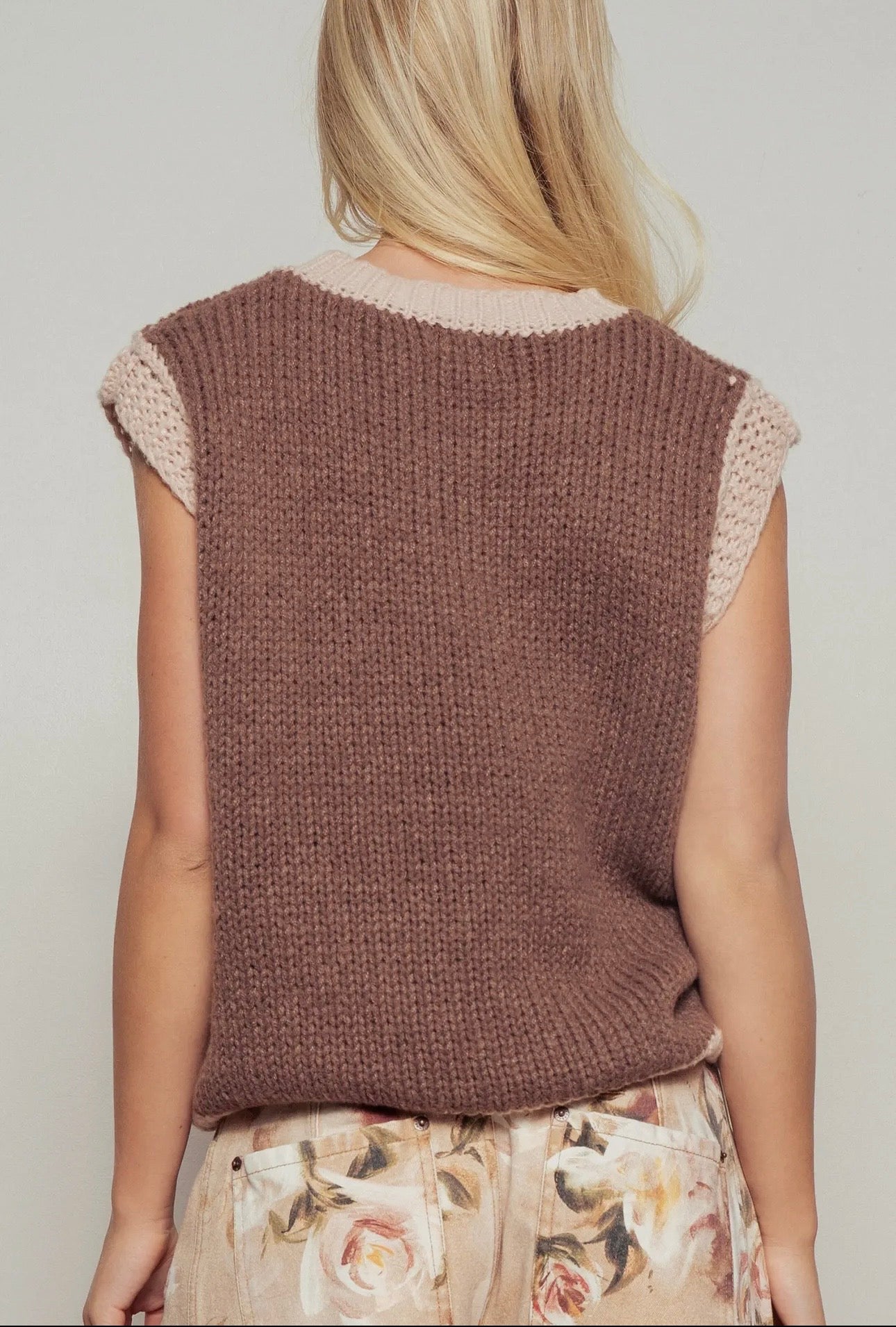 Western Horseshoe Crochet Knit Sweater Vest - Brown