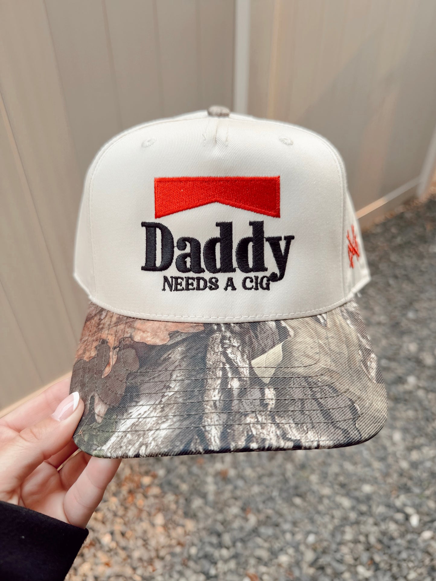 Daddy Needs a Cig Trucker Hat - Retro Mossy Oak/Natural