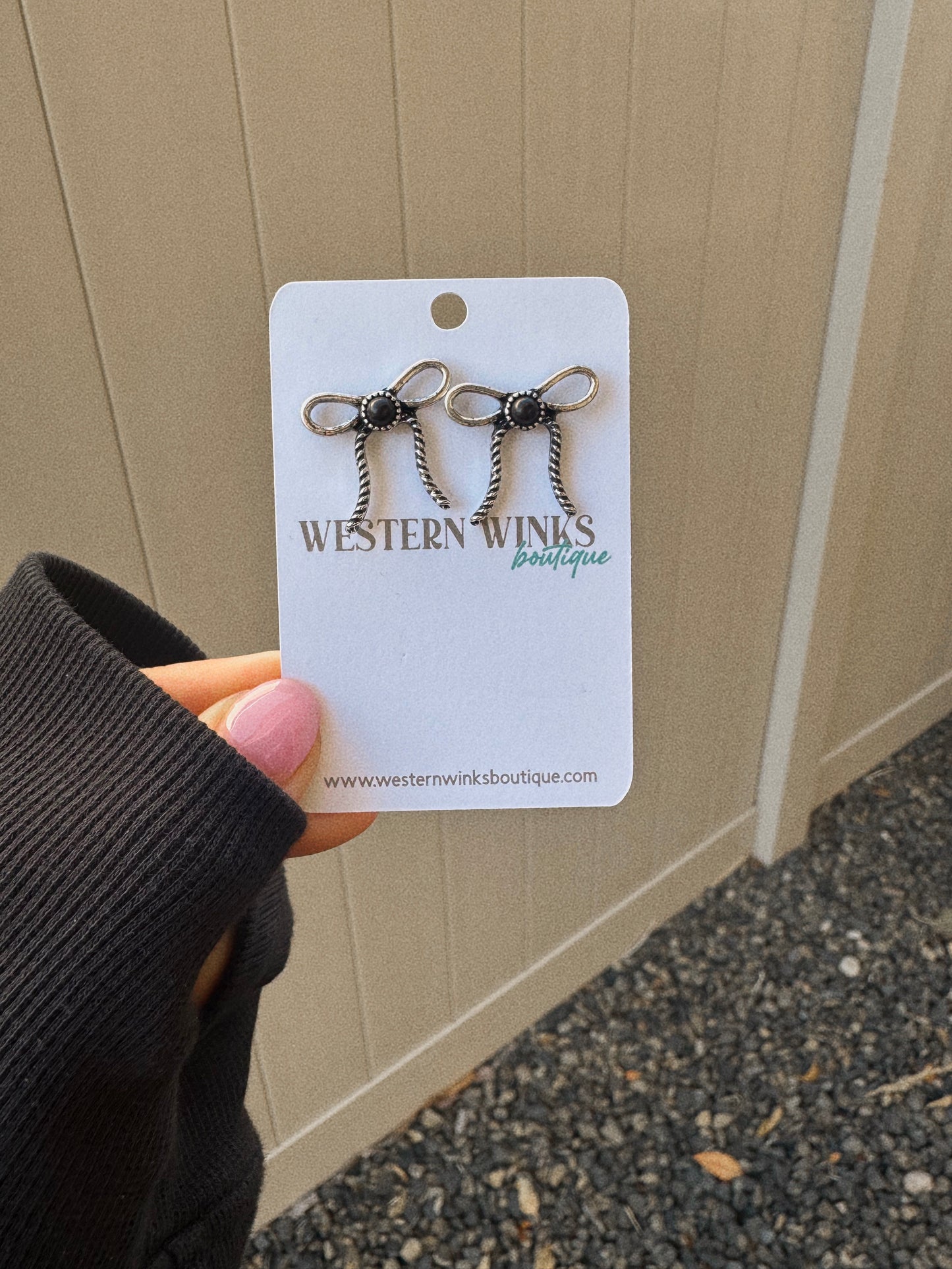 Western Coquette Bow Stone Stud Earrings - Black