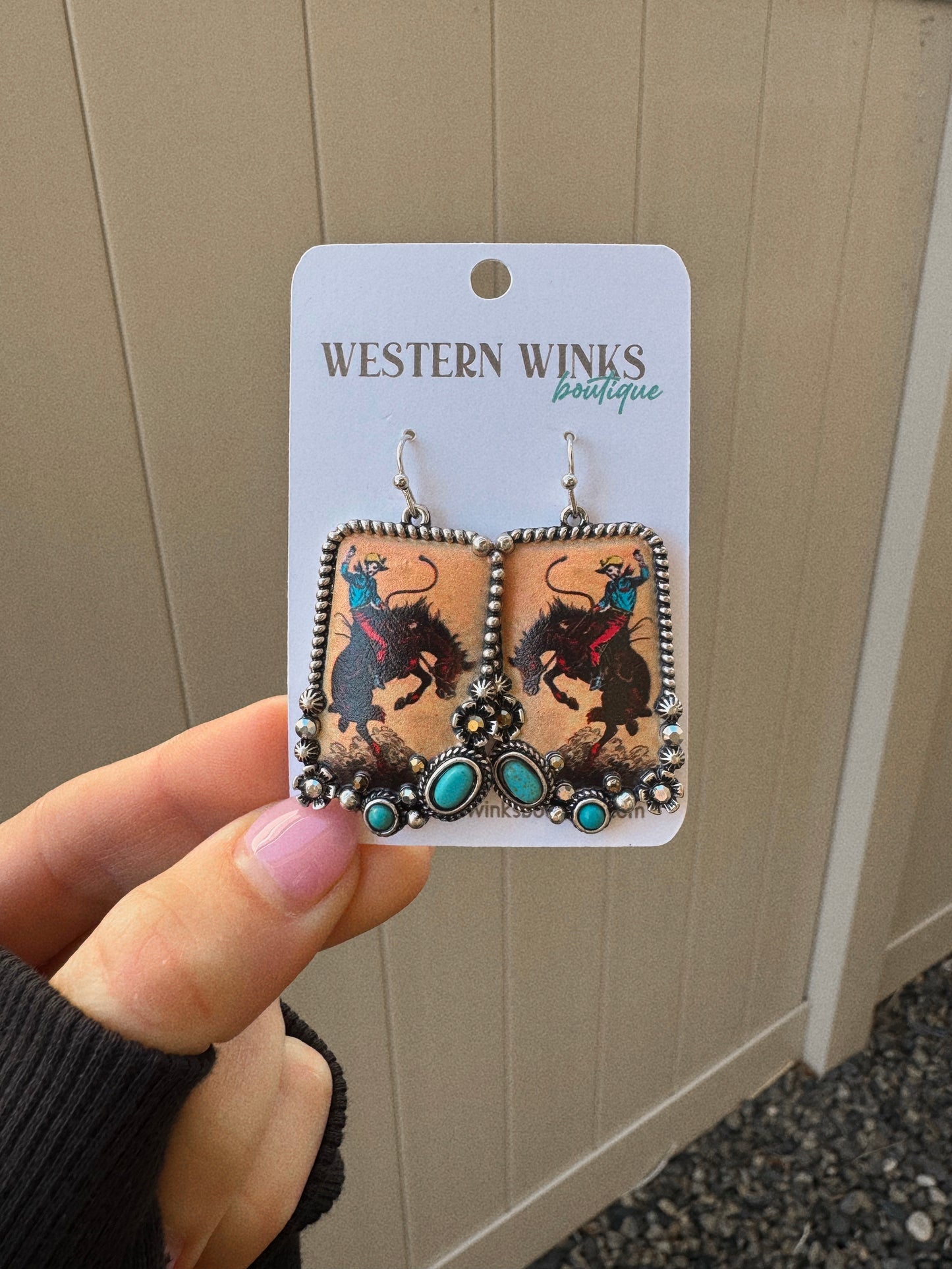 Western Style Pendant with Turquoise Stone Drop Earrings - Rodeo
