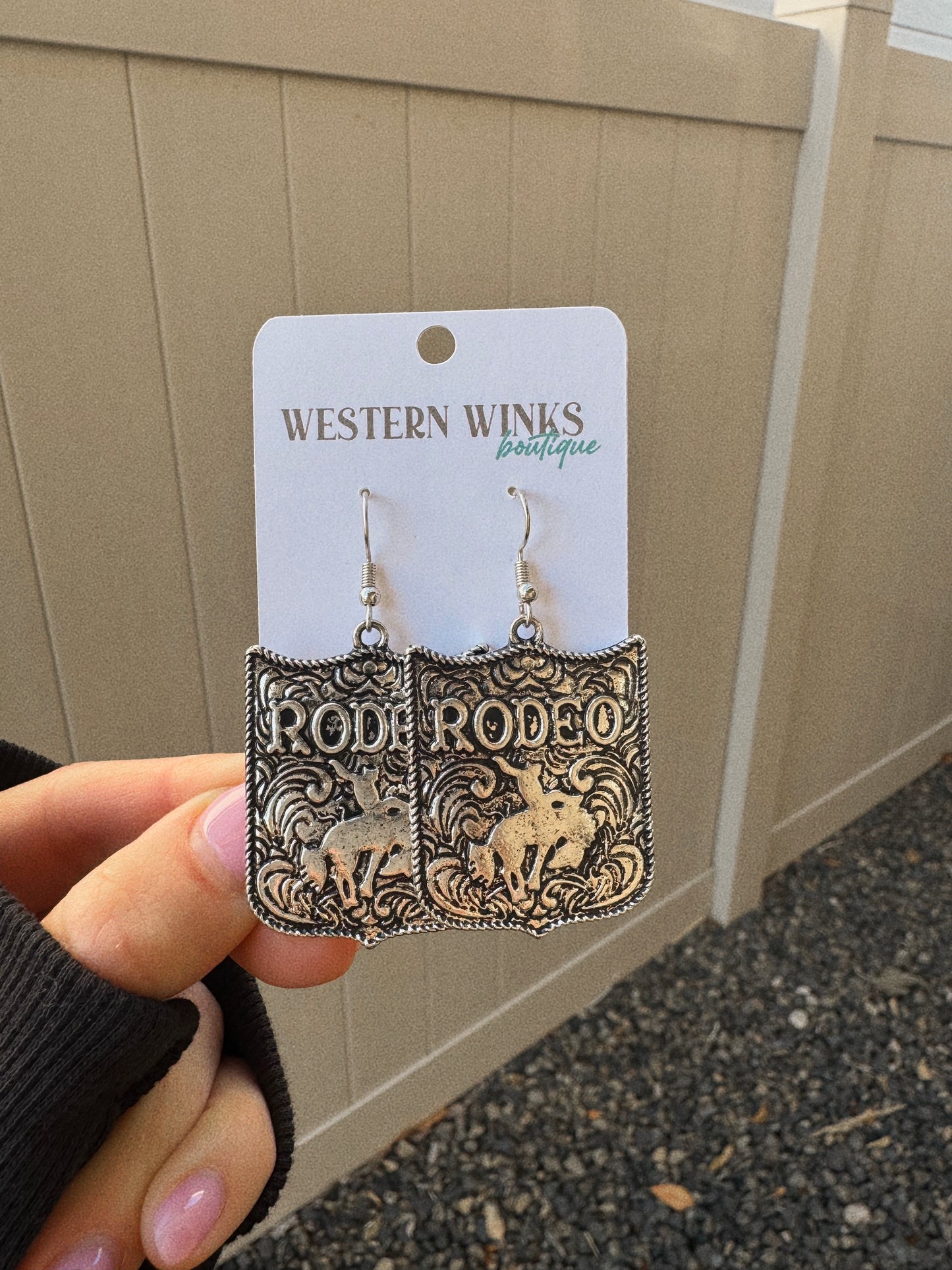 Western Rodeo Pendant Dangle Earrings - Silver