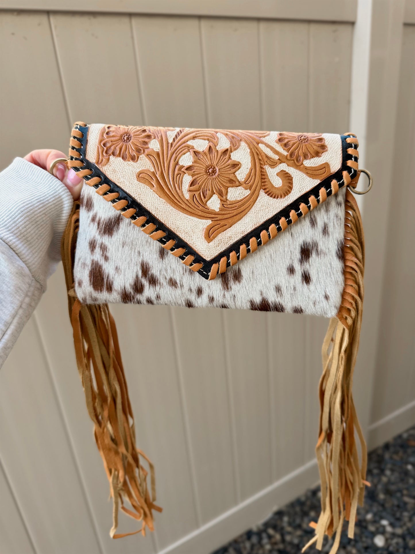 The Cassie - Tooled Crossbody Western Tooled Leather Cowhide - Beige