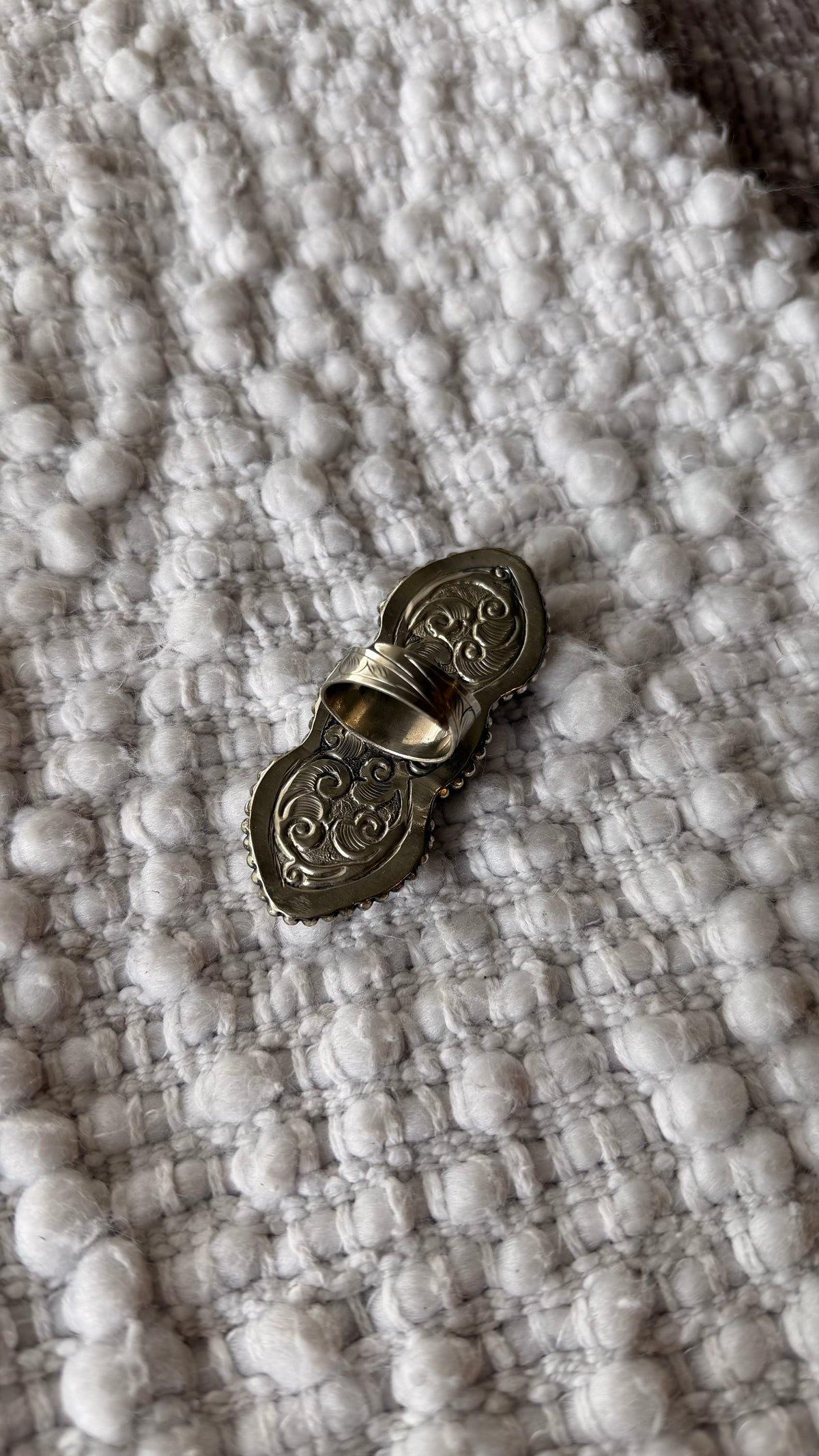 Large Shell Heart Tibetan Adjustable Ring