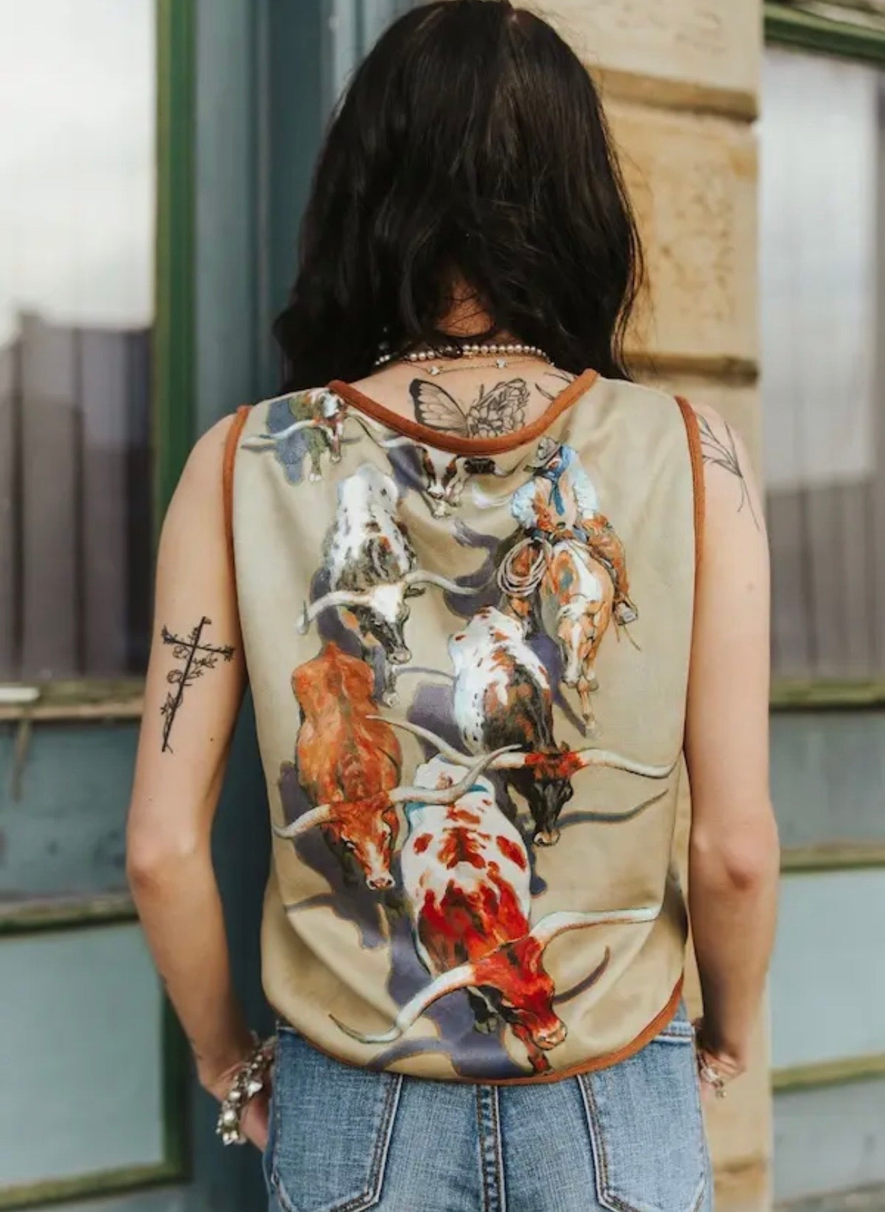 Bull Longhorn Suede Tie Vest