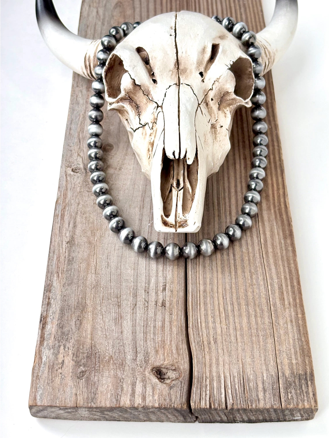 Western Style Navajo Pearl Bead Necklace - 18" - 10mm
