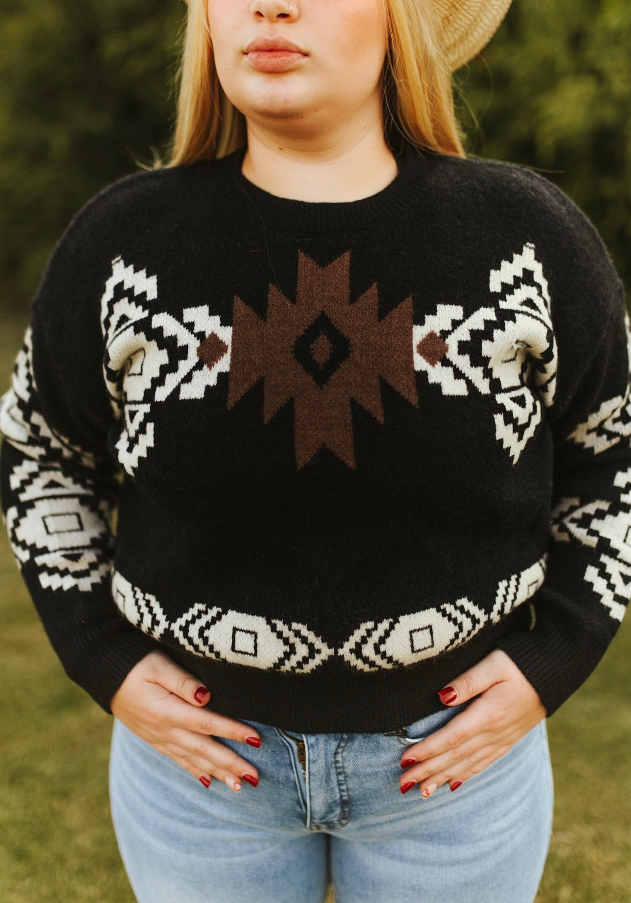 Long Sleeve Aztec Embroidered Sweater - Black