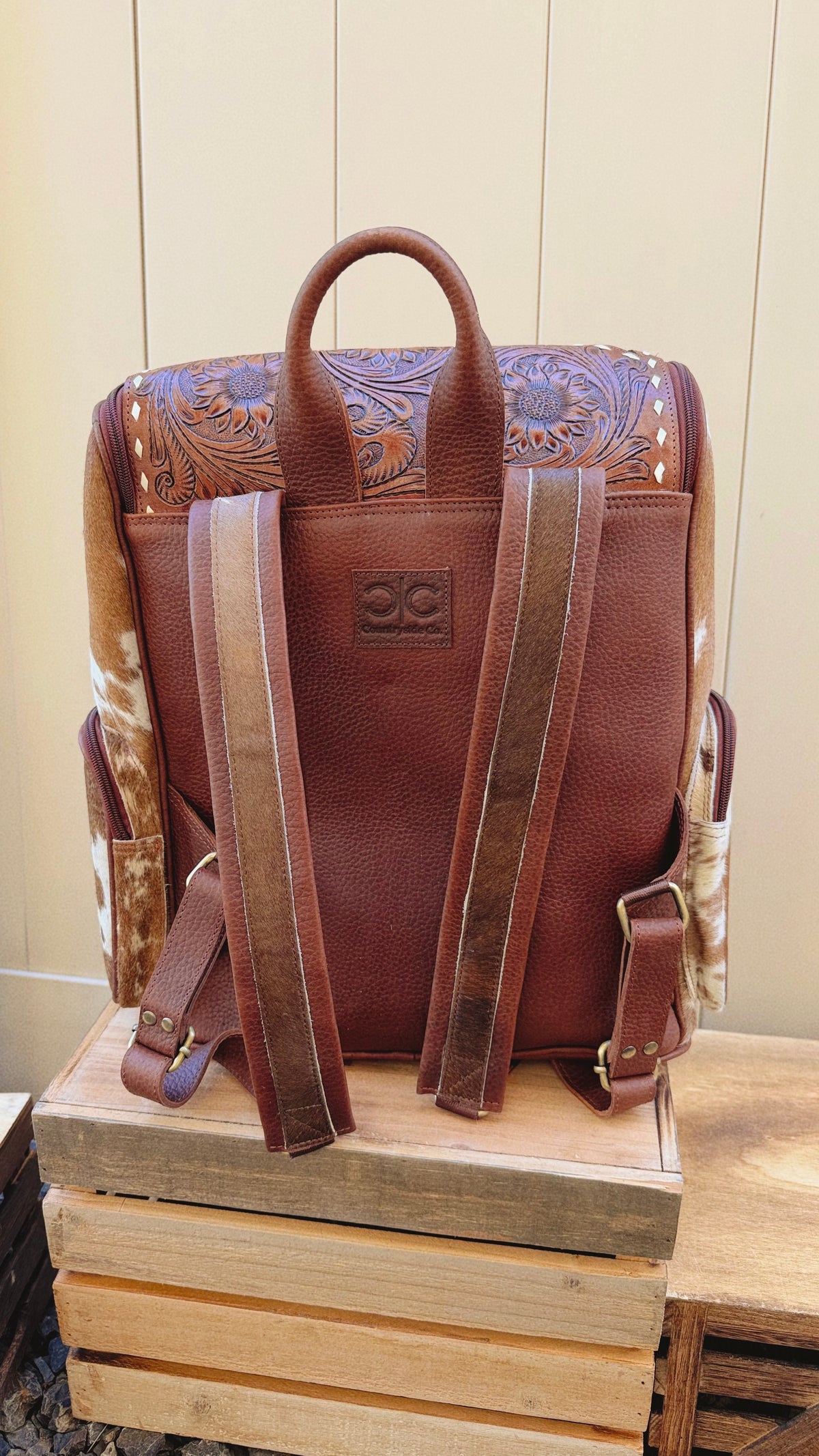 Mesa Cowhide Backpack - Dark Tan & White Cowhide