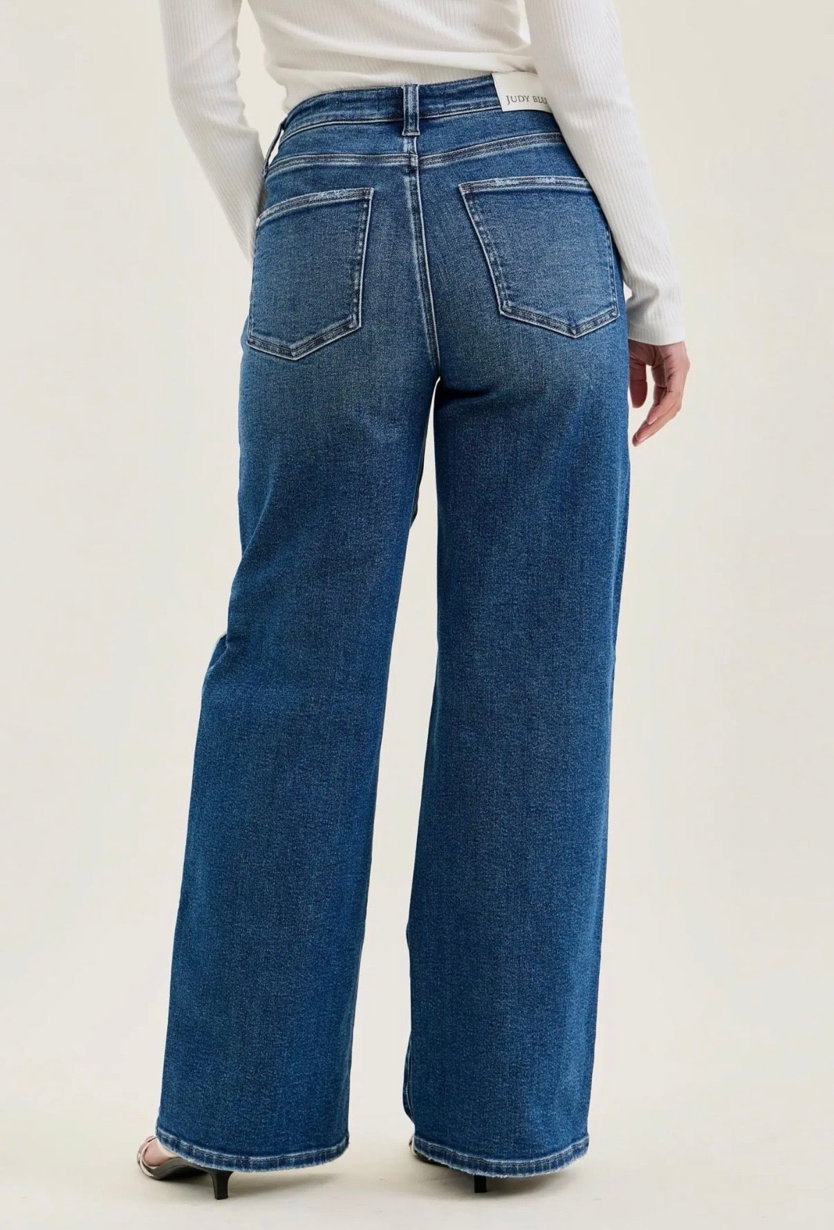 Judy Blue Magic High Rise Straight Jeans