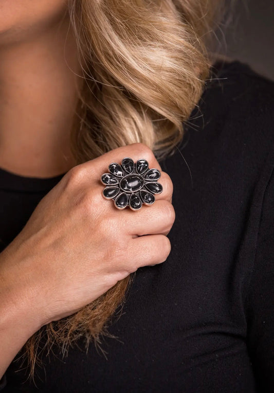 Adjustable Black Flower Cluster Ring