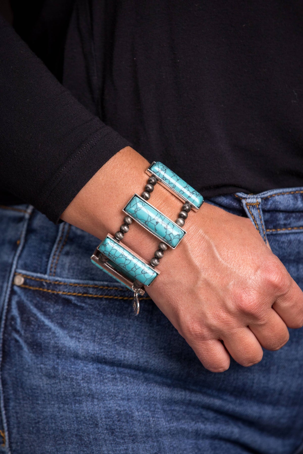 Turquoise Bar & Navajo Pearl Stretch Bracelet