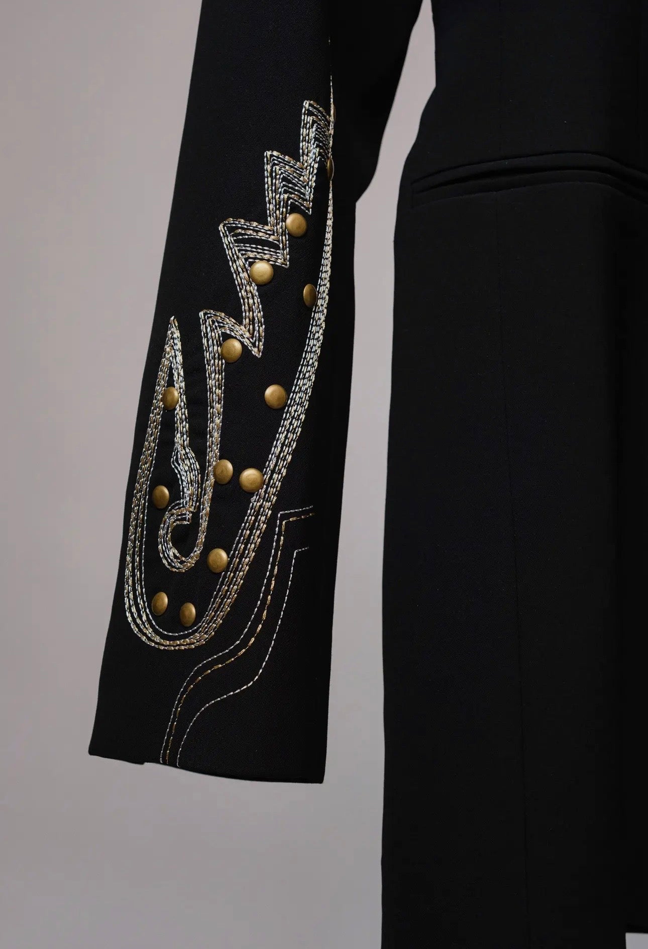 Embroidered Tunic Blazer - Black