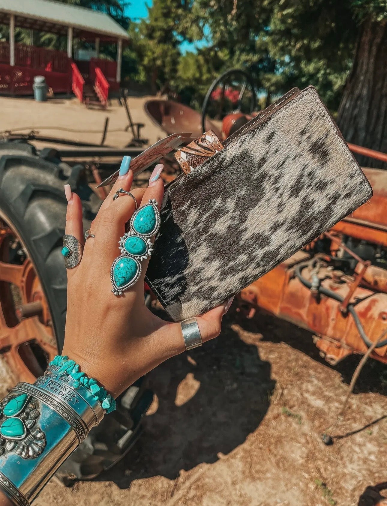 The Lancaster Cowhide Leather Tooled Wallet