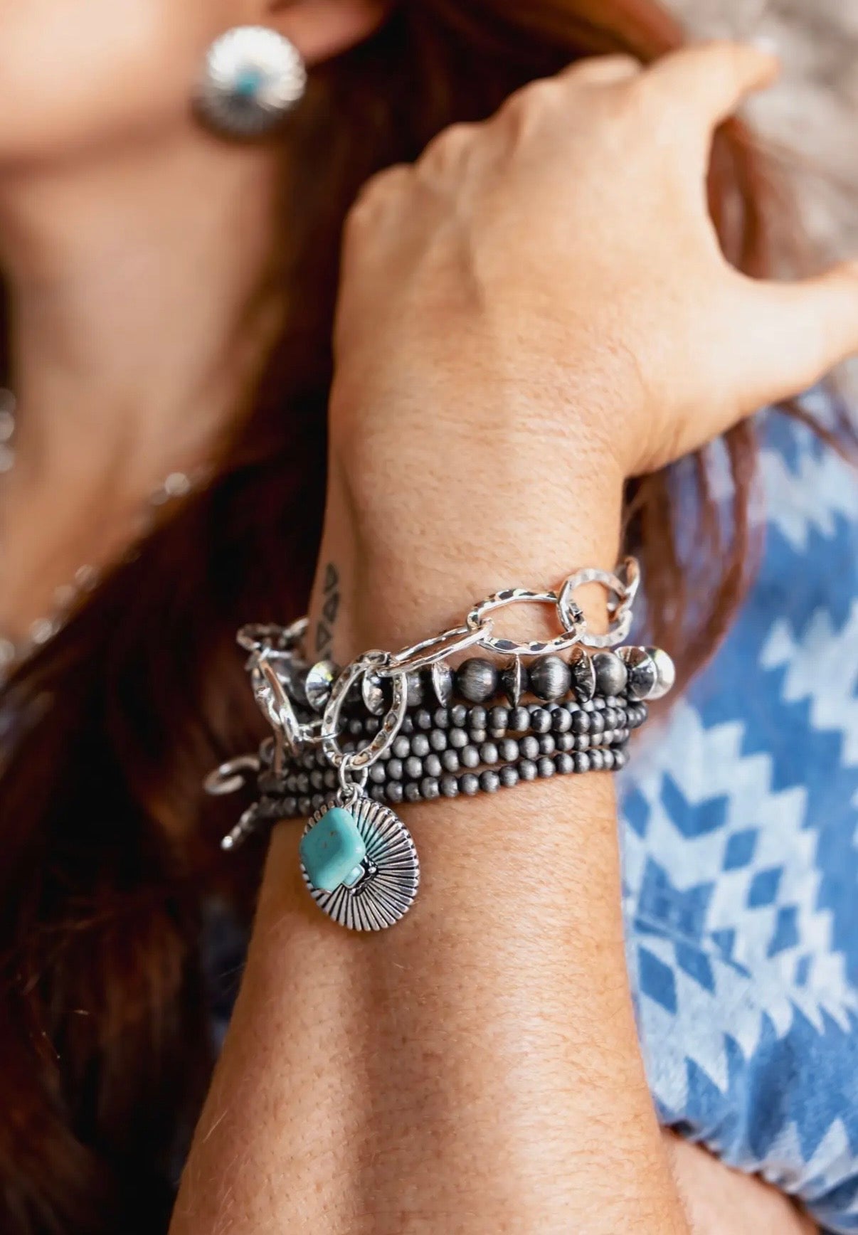 Chunky Chain Bracelet with Concho Charm and Toggle Closure