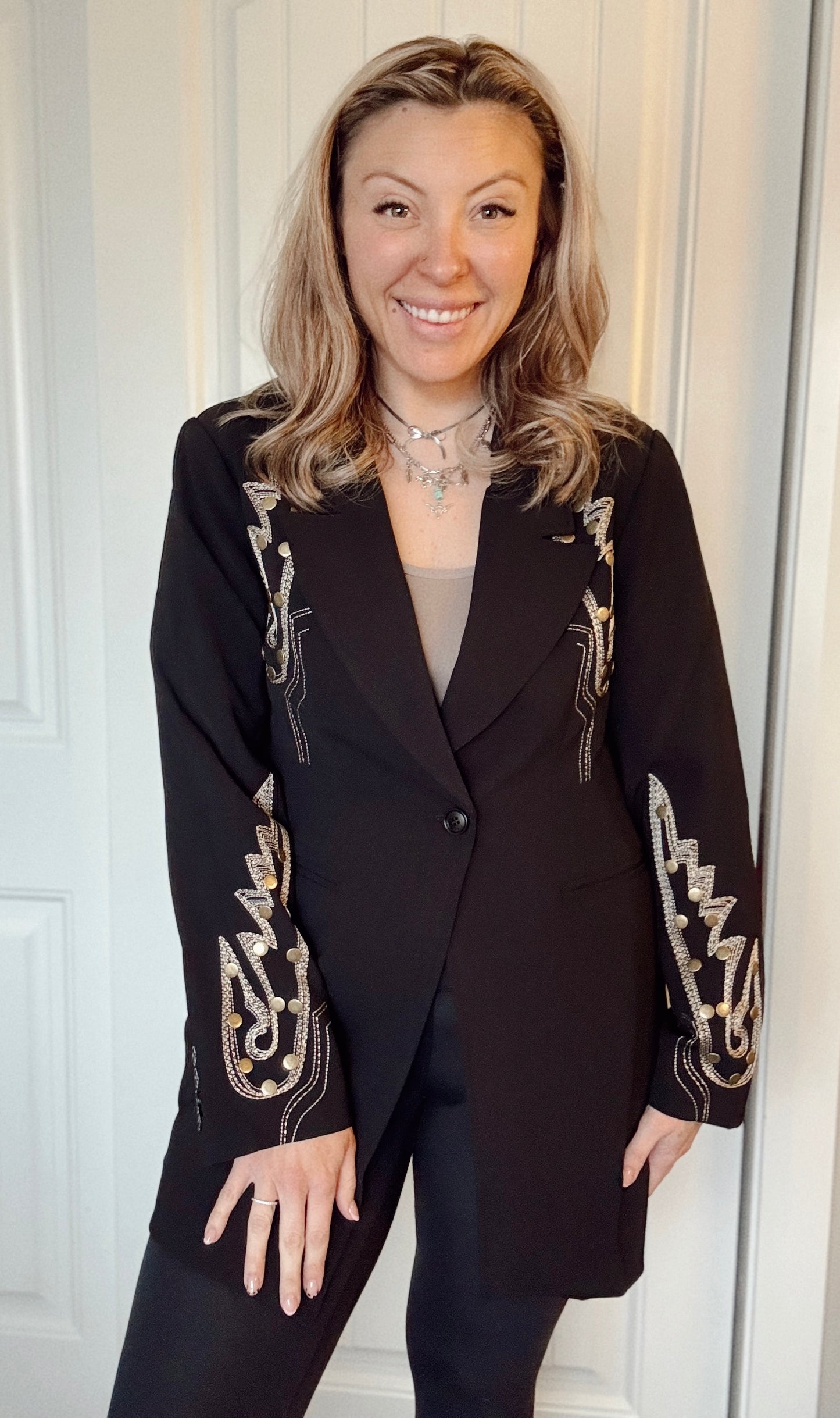 Embroidered Tunic Blazer - Black