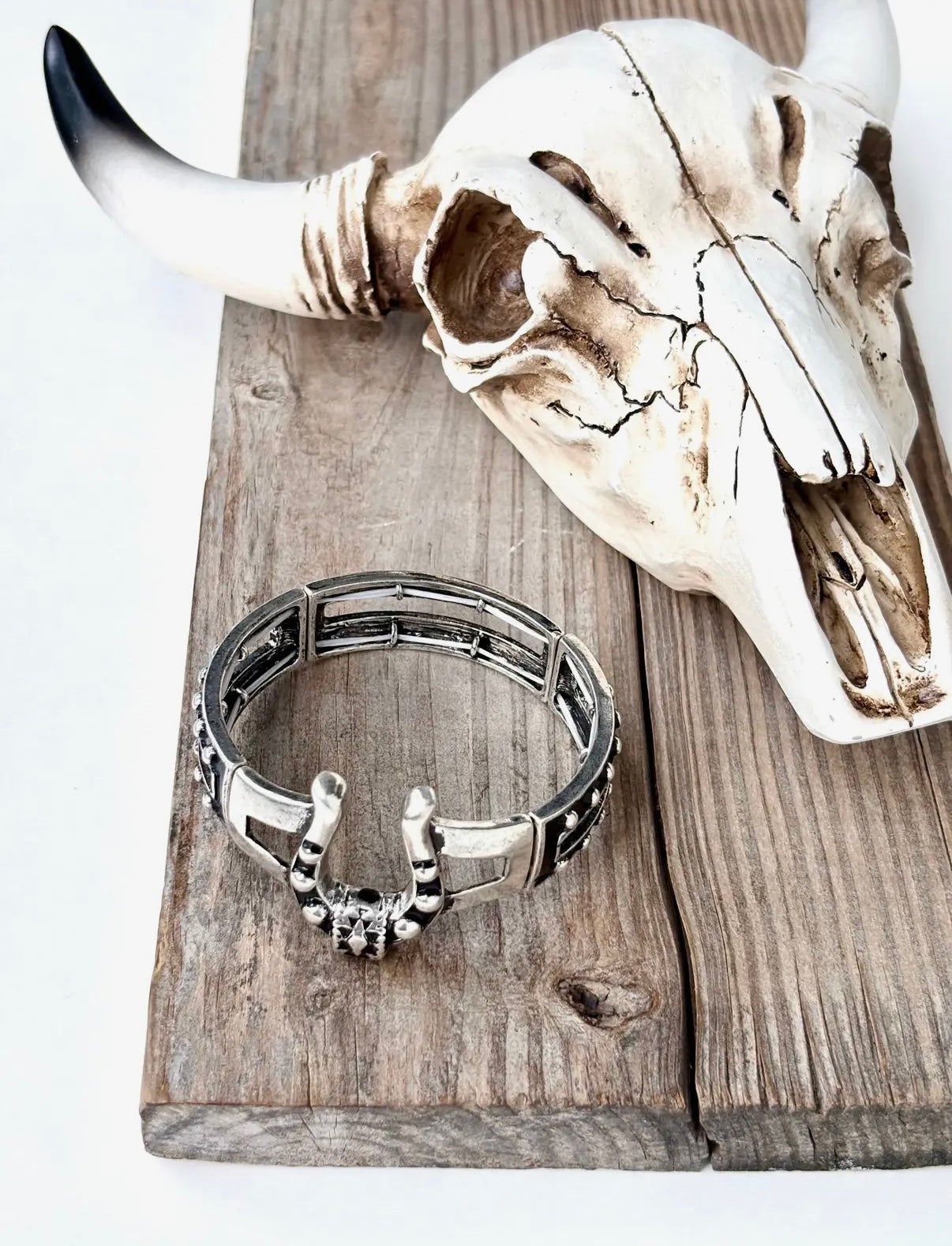 Western Style Horseshoe Stretch Bracelet - Silver