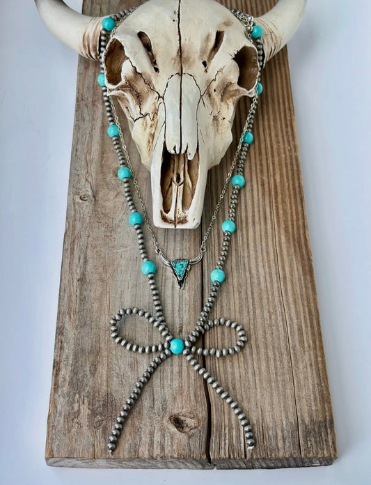 Two Layer Western Style Coquette Bow & Pendant Necklace - Steerhead