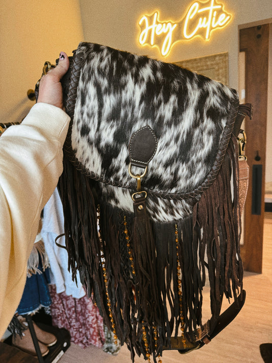 The Elva Regular Cowhide Purse