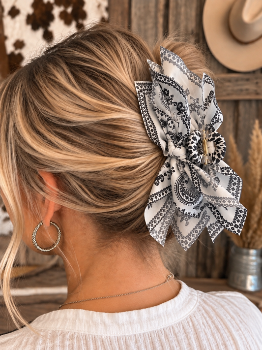 Western Paisley Claw Clip - White