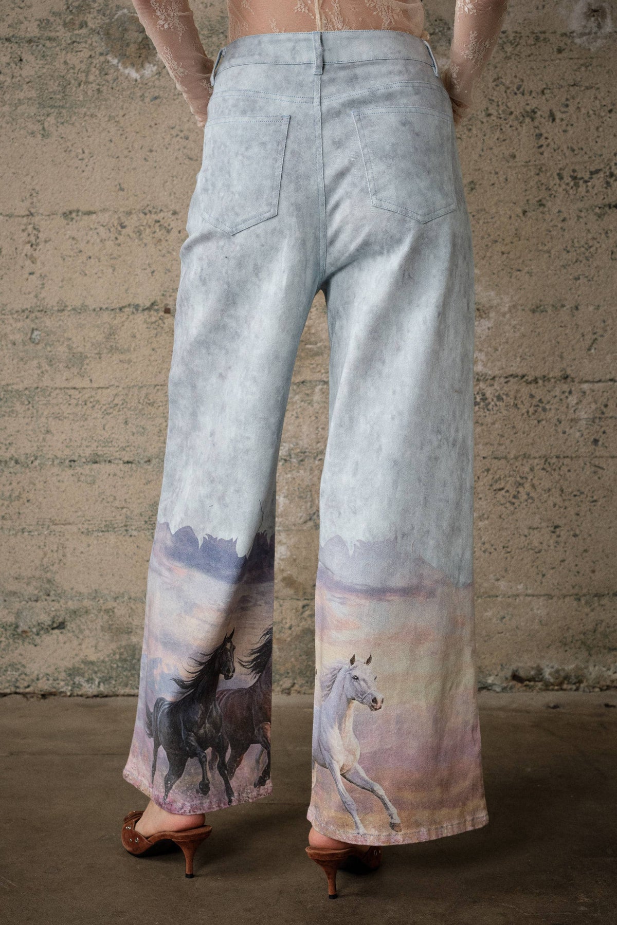 Western Horse Print Wide Leg Jeans - Light Wash
