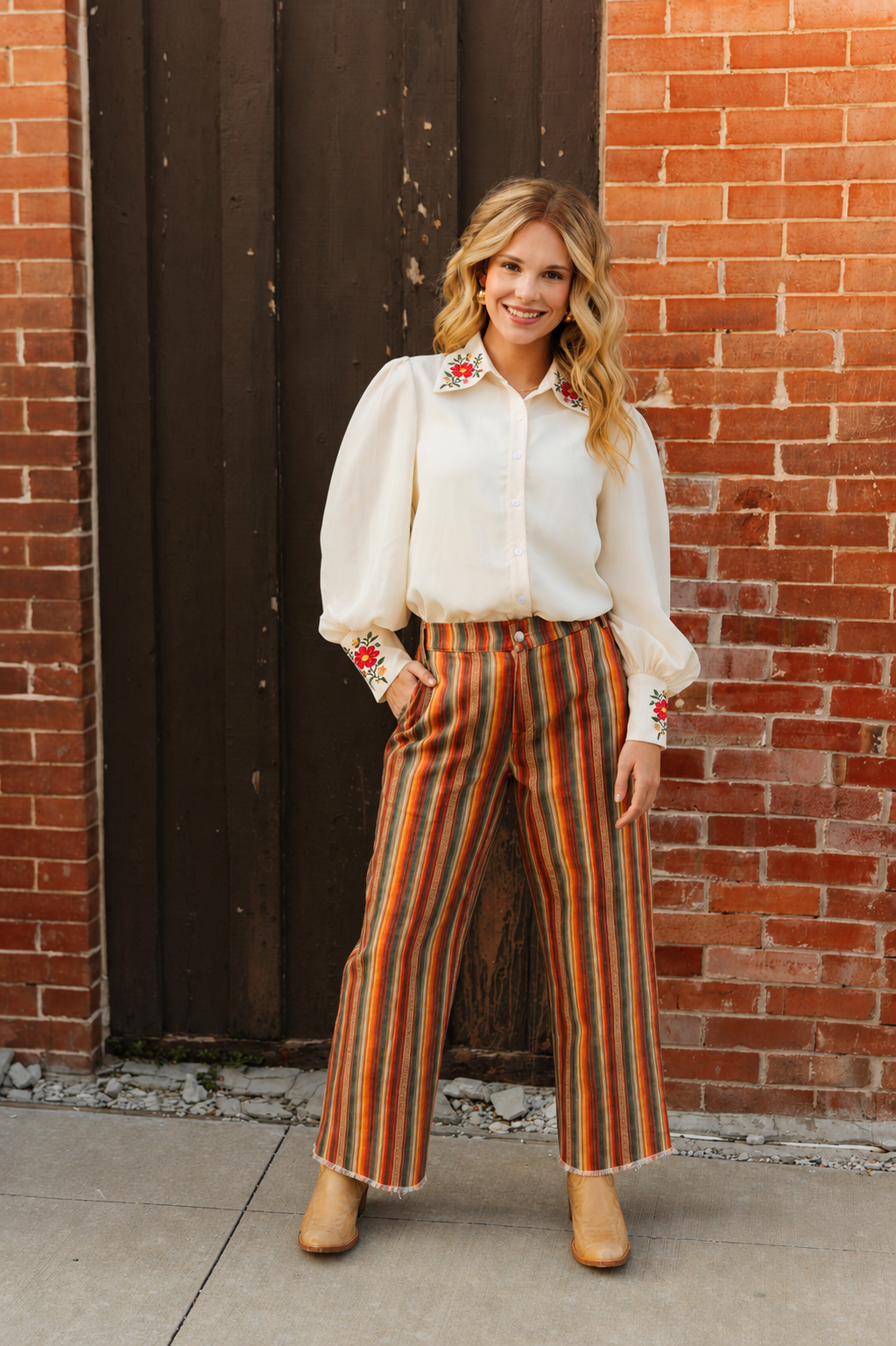 Ivory Floral Collar Blouse